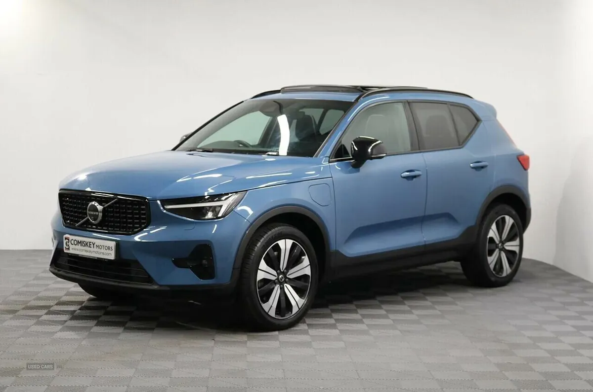 Volvo XC40 h T5 Ultimate Dark - Image 3