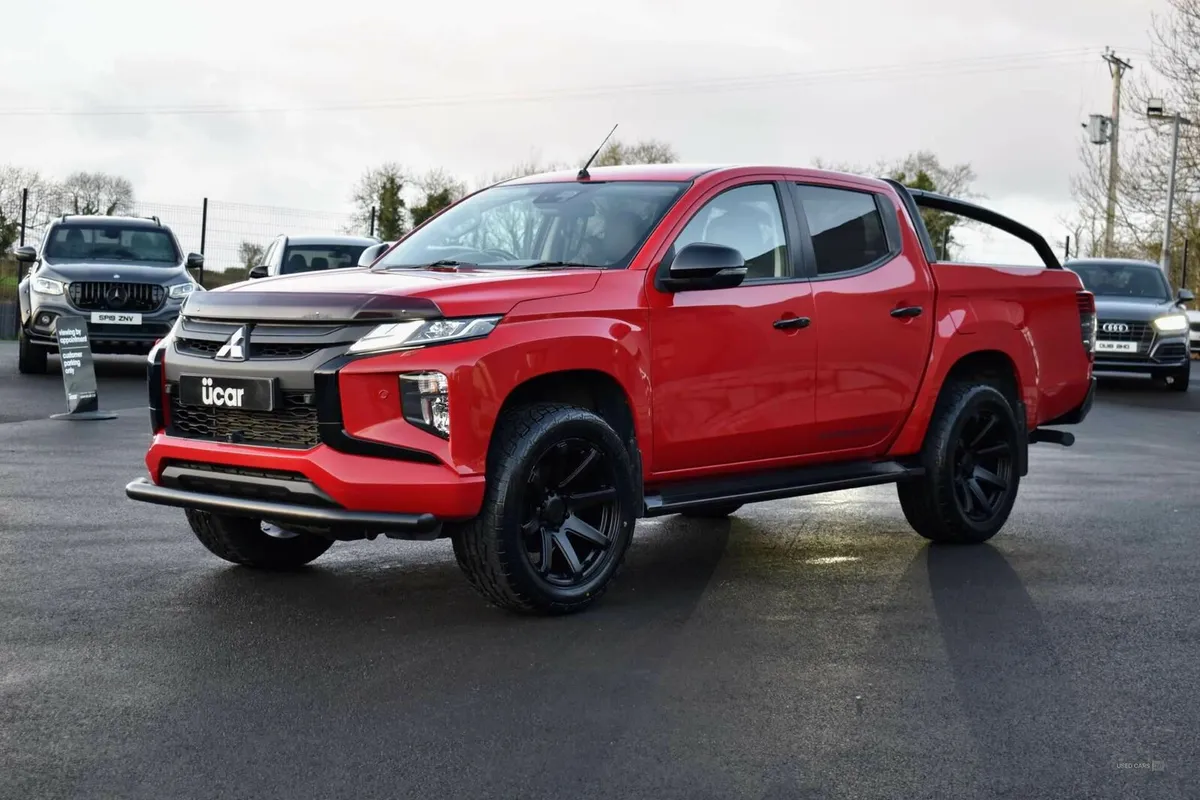 Mitsubishi L200 2.3 L200 Barbarian X DI-D Auto 4WD - Image 3