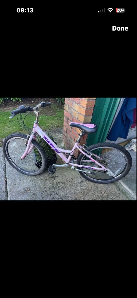 Girls bike