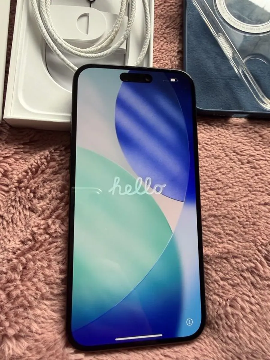 iphone 16 plus - Image 1