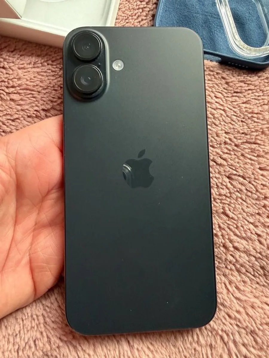 iphone 16 plus - Image 4