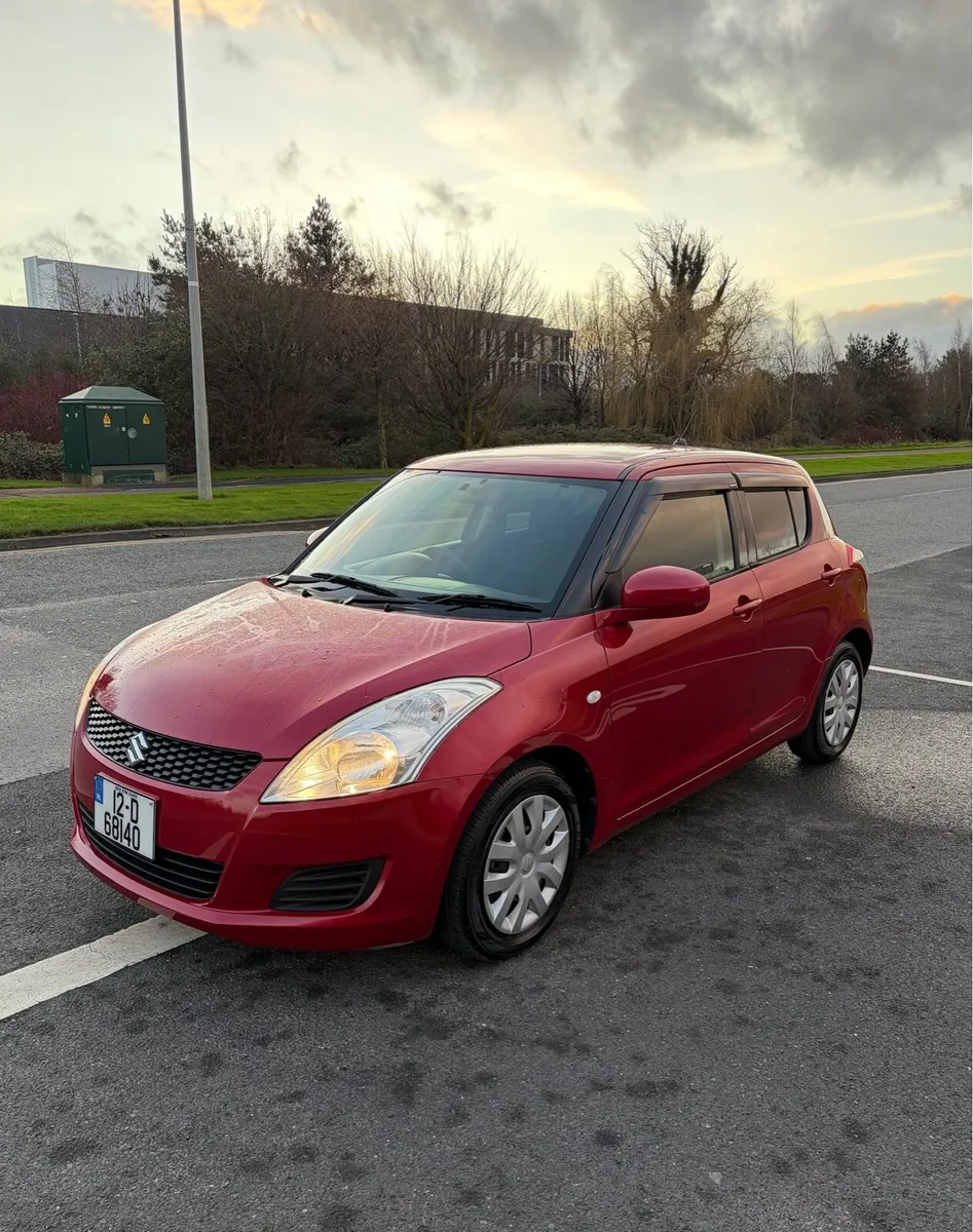 2012 Suzuki Swift 1.2 Auto LOW KILOMETRES - Image 1