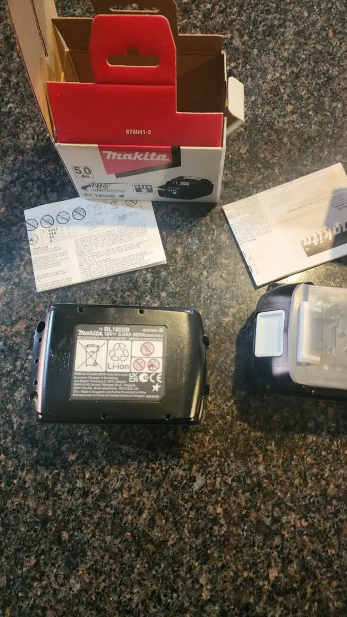 Batteries-Makita 18V - Image 4
