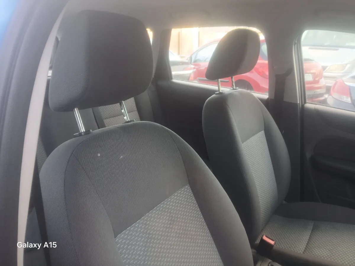 Toyota Yaris 2001 auto nctd - Image 2