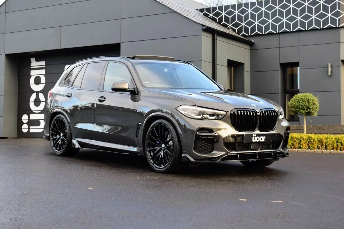 BMW X5 3.0 X5 xDrive 45e M Sport Auto 4WD 5dr - Image 1
