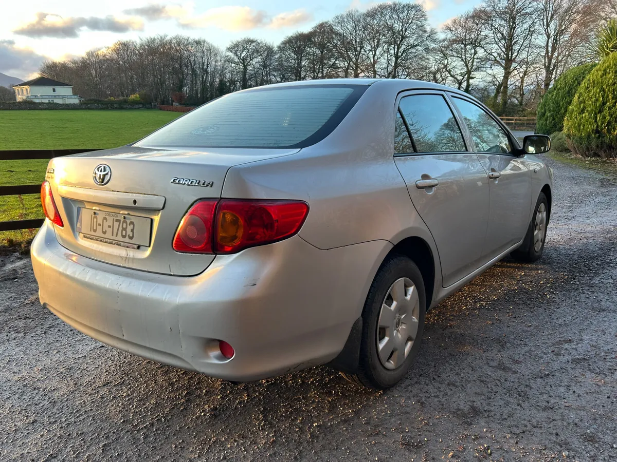 2010 Toyota Corolla 1.4 petrol - Image 3