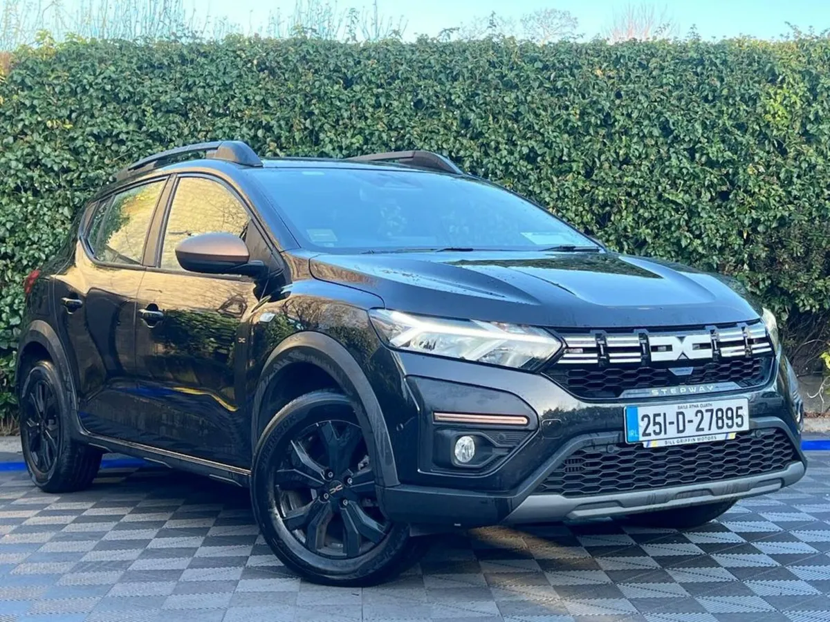 Dacia Sandero STEPWAY EXTREME 1.0 TCE // VERY LOW - Image 1