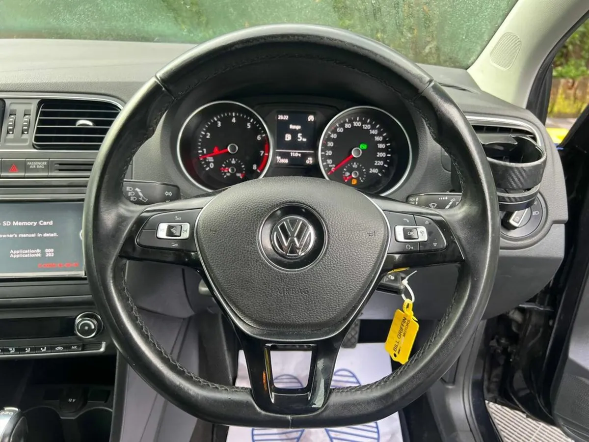 Volkswagen Polo COMFORTLINE 1.2 TSI // 15" ALLOYS - Image 4