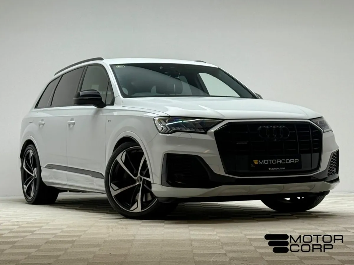 Audi Q7 55 TFSI E S LINE BLACK ED QUATTRO - Image 1