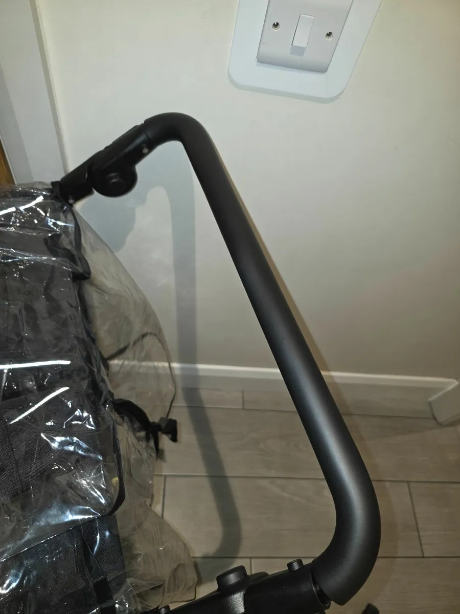 Immacuate condition Out N About - Image 2