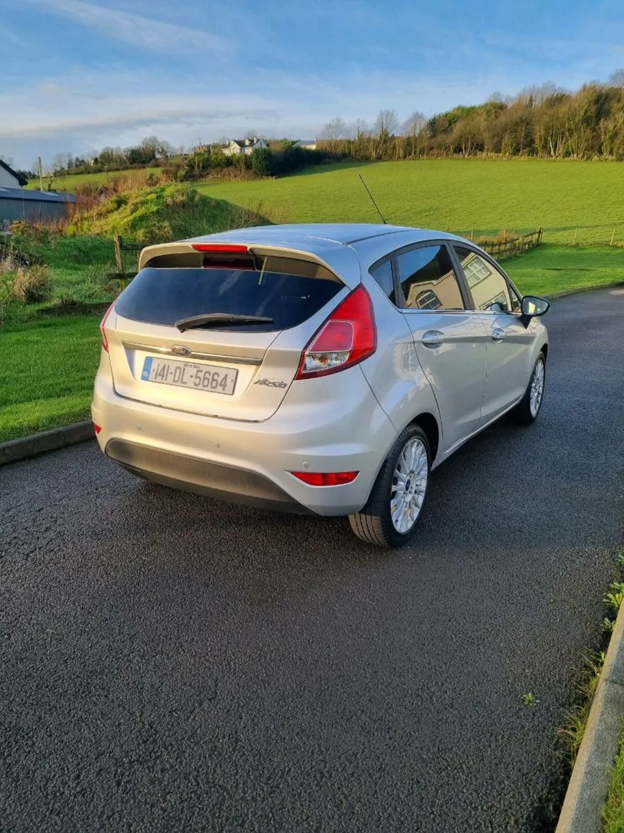 14 Ford fiesta automatic - Image 3