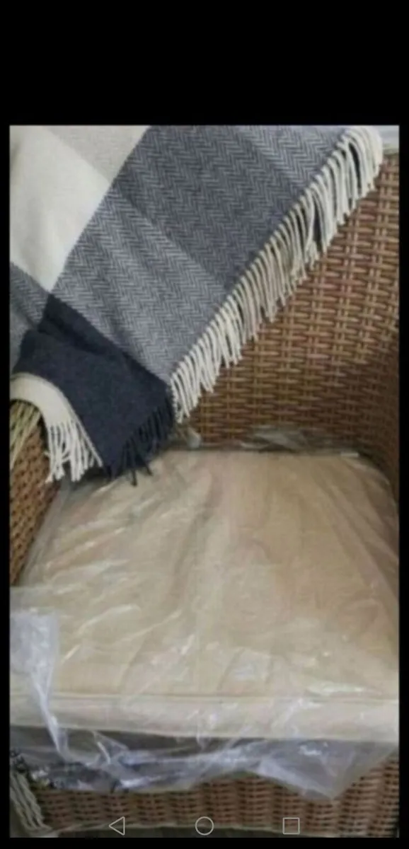 **CLEARANCE** Brand New Basket Rattan 6 Seater - Image 4