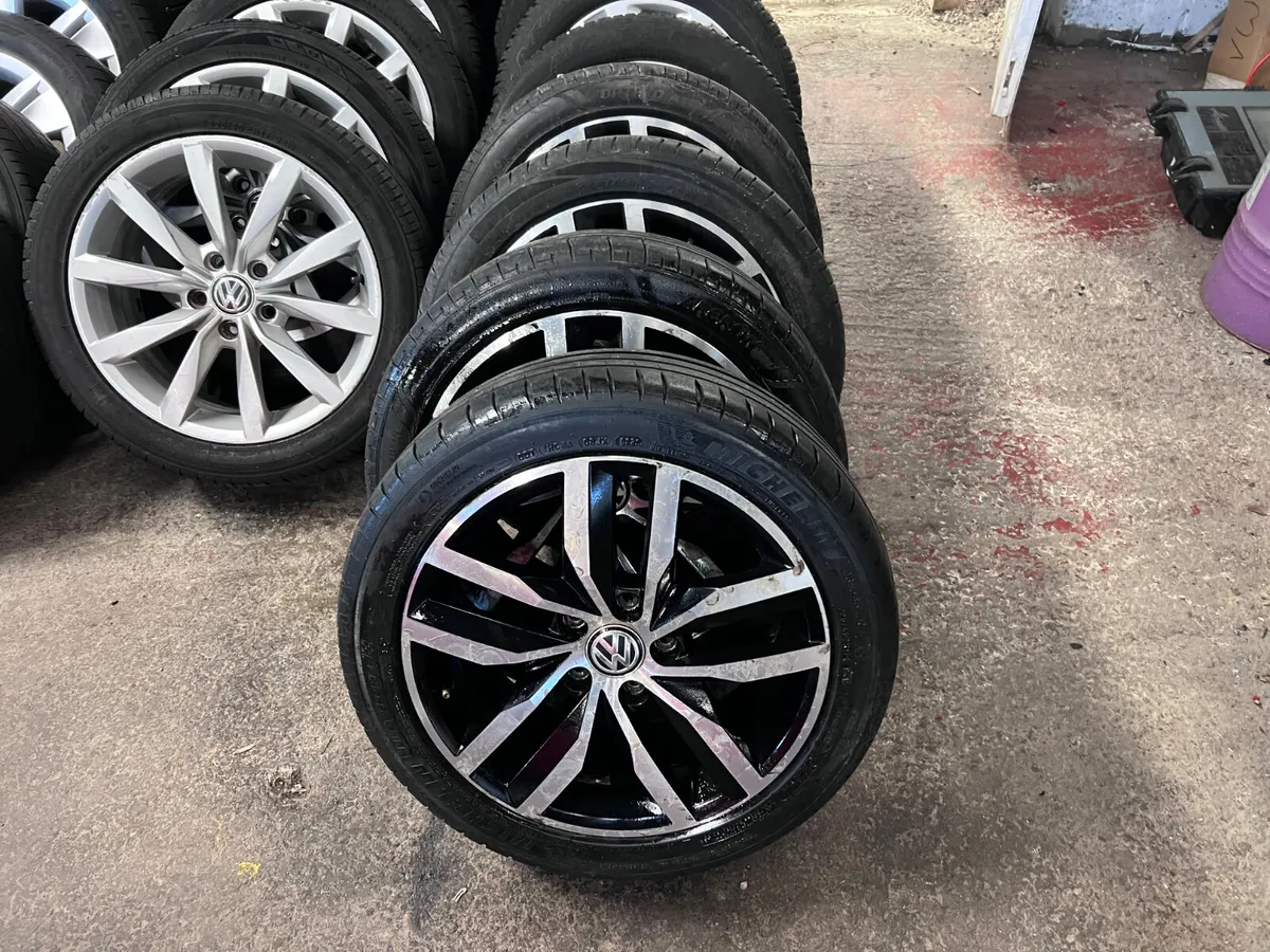 Volkswagen  Original genuine  factory sport - Image 2