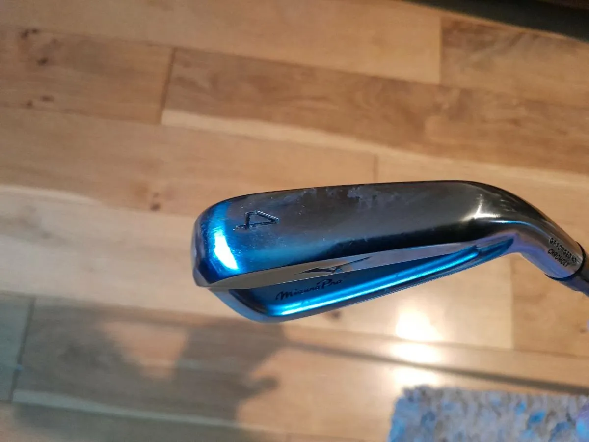 Mizuno 4-iron graphite shaft - Image 3