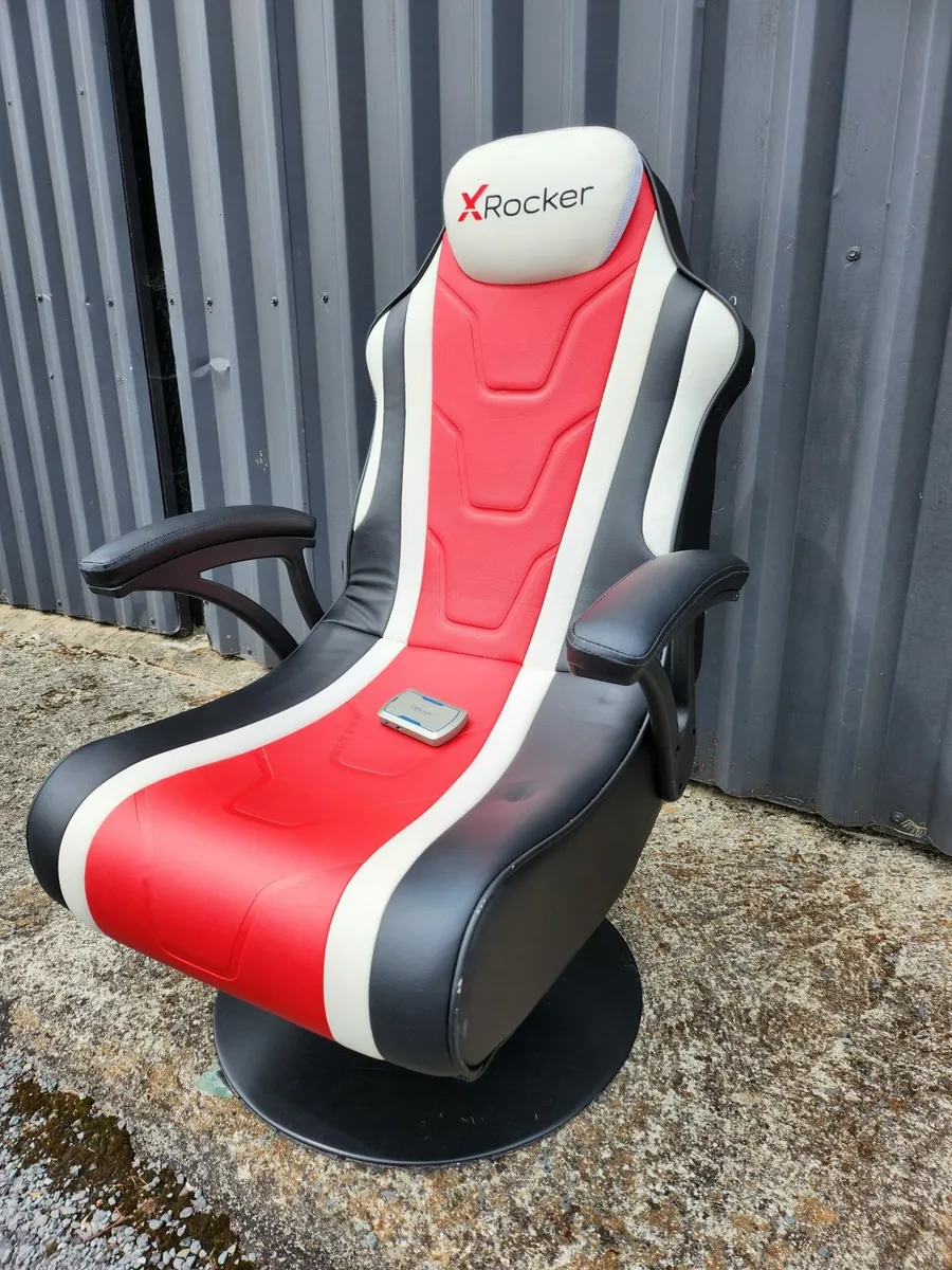 Gaming Chair - Image 2