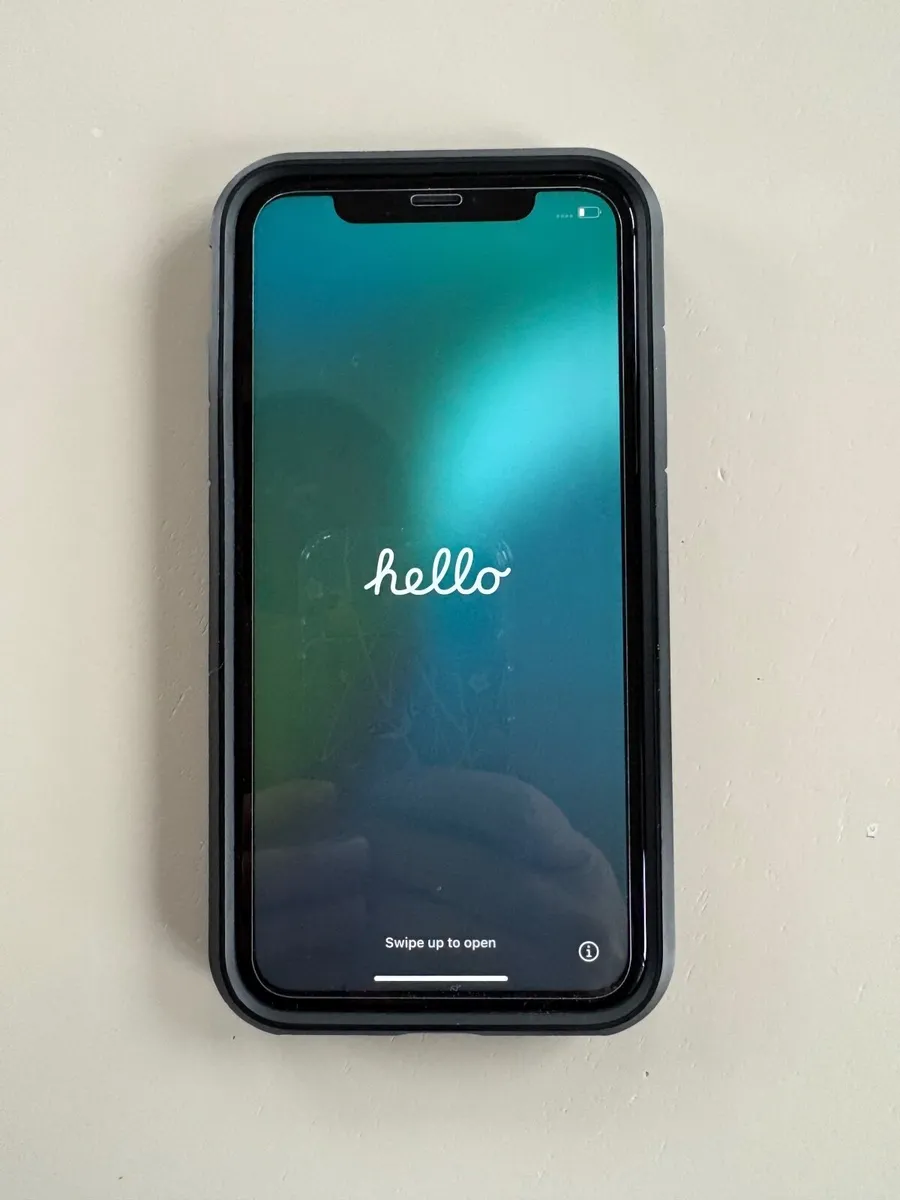 IPhone XR - Image 1
