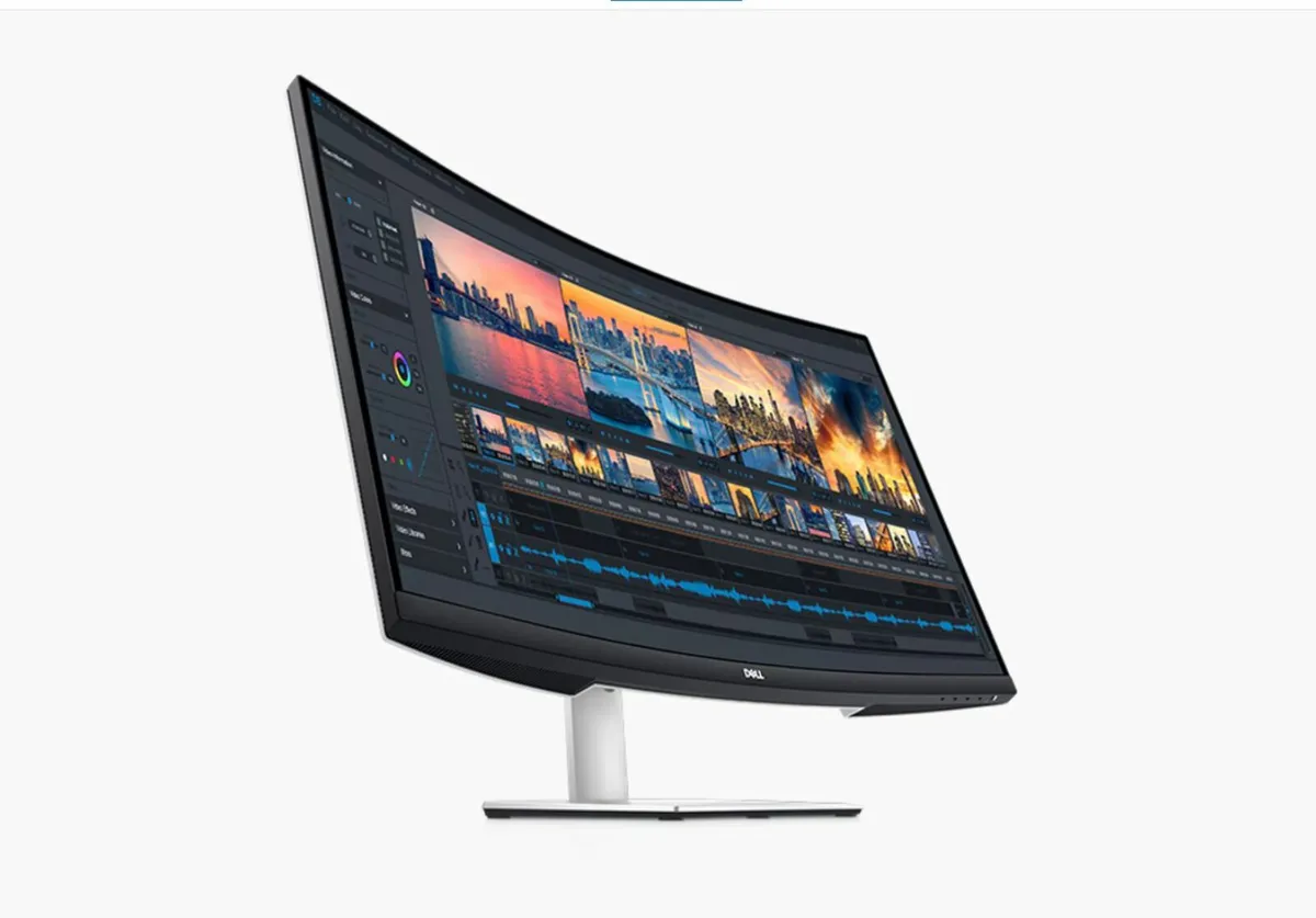 Dell 32" Curved 4K UHD Monitor - Image 2