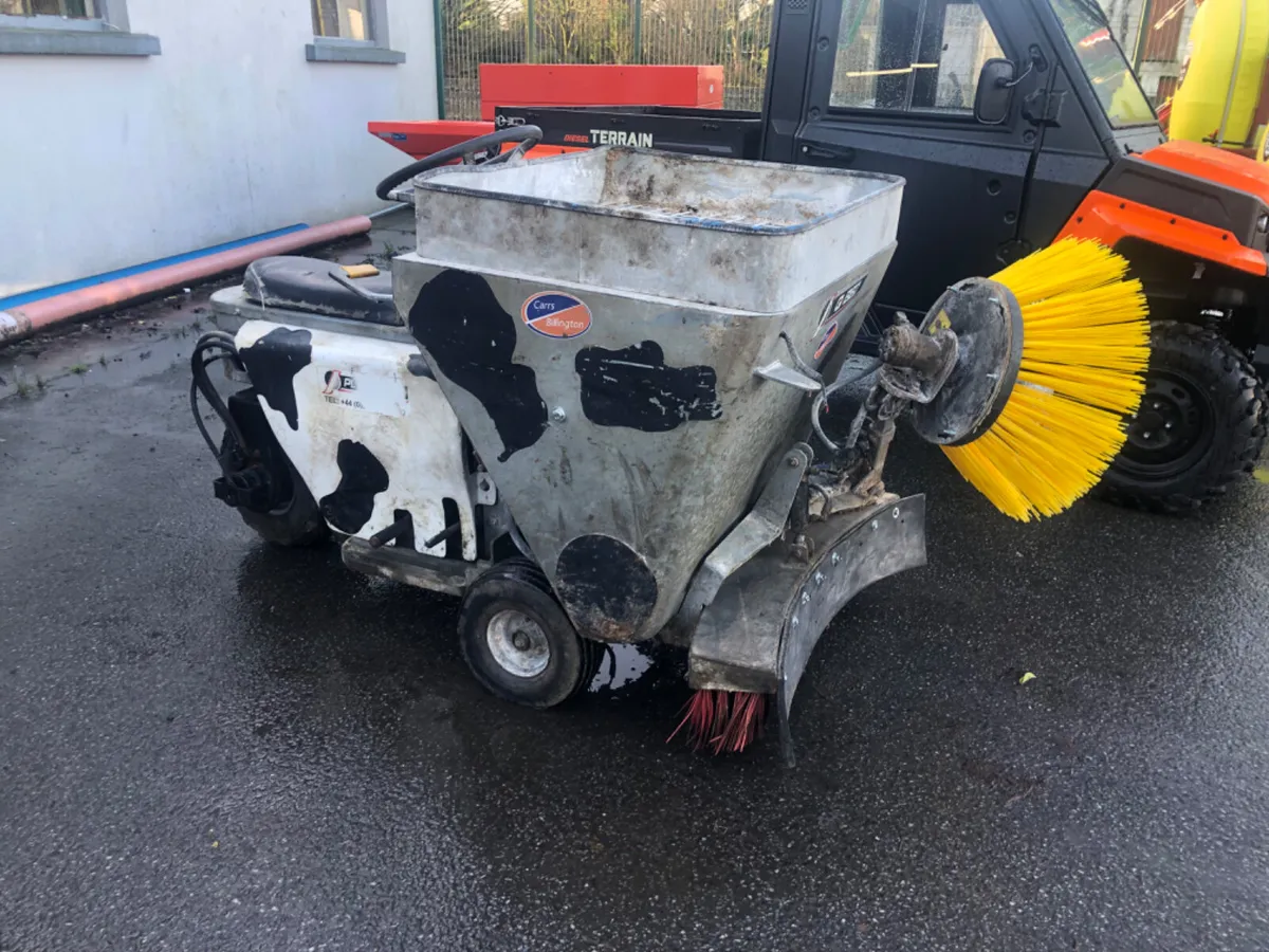 Plantmec Q Bed Cubicle Bedder - Image 3