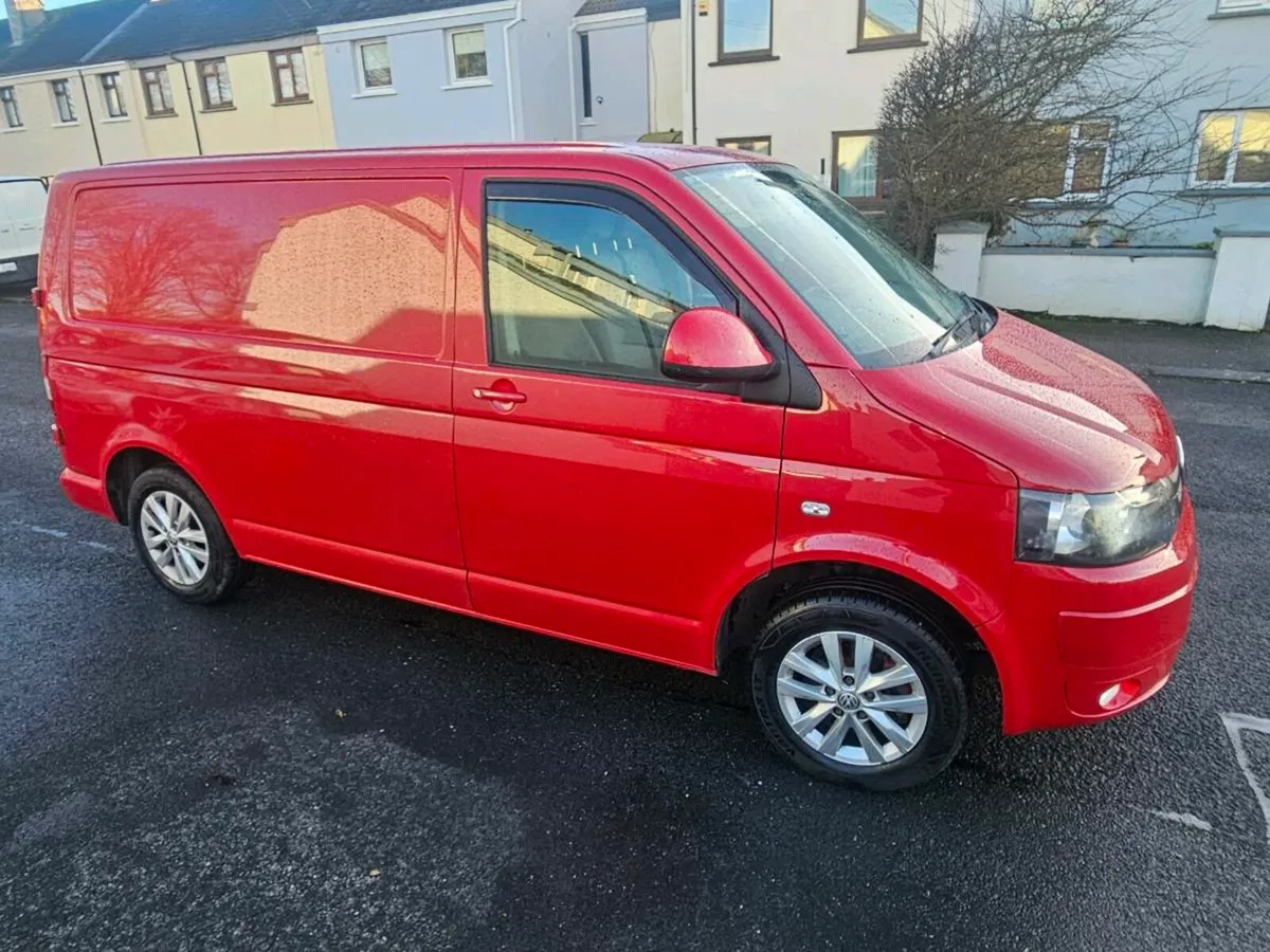 VW T5 Transporter MINT low mileage - Image 4