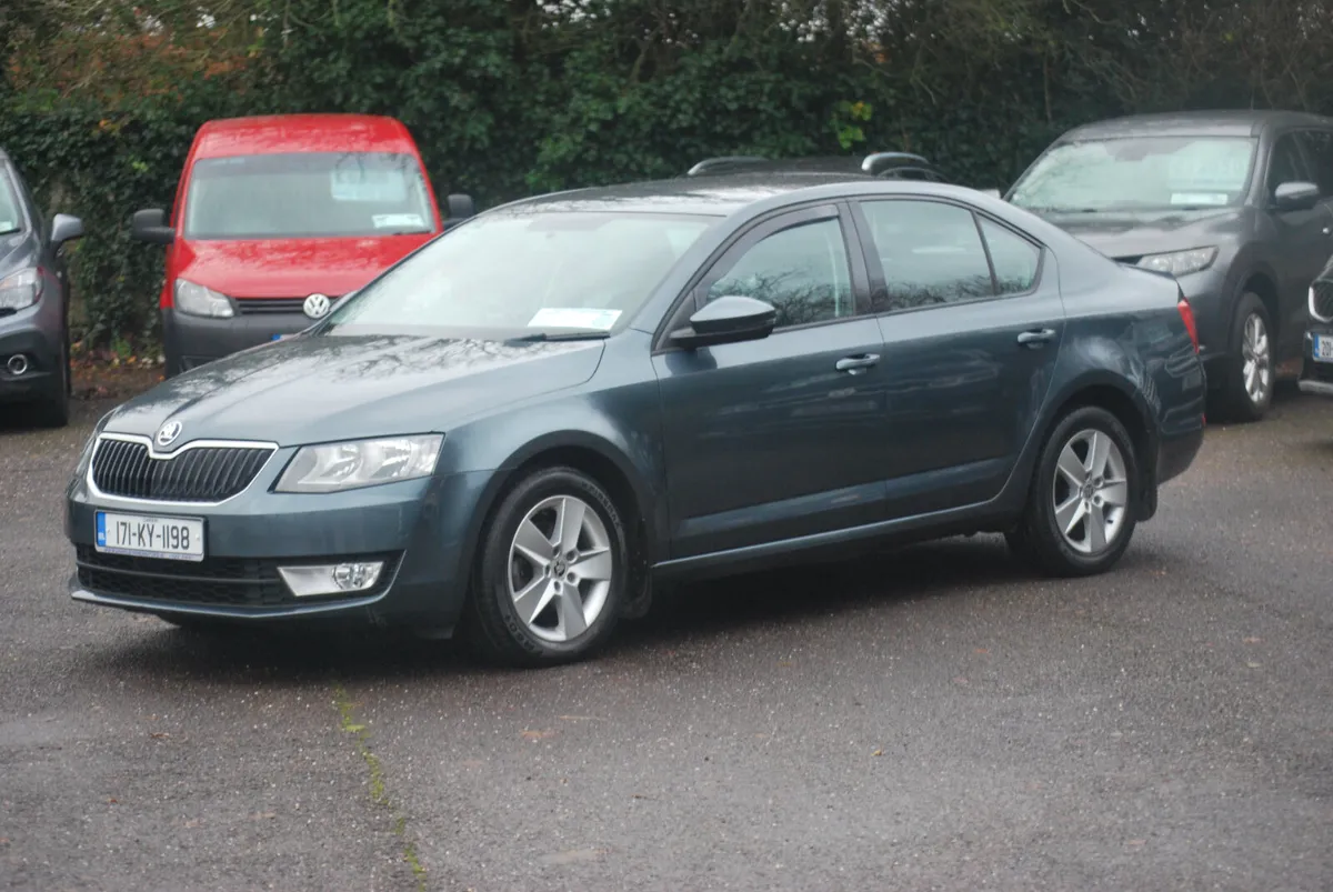 Skoda Octavia 2017 Ambition 1.6 TDI - Image 1
