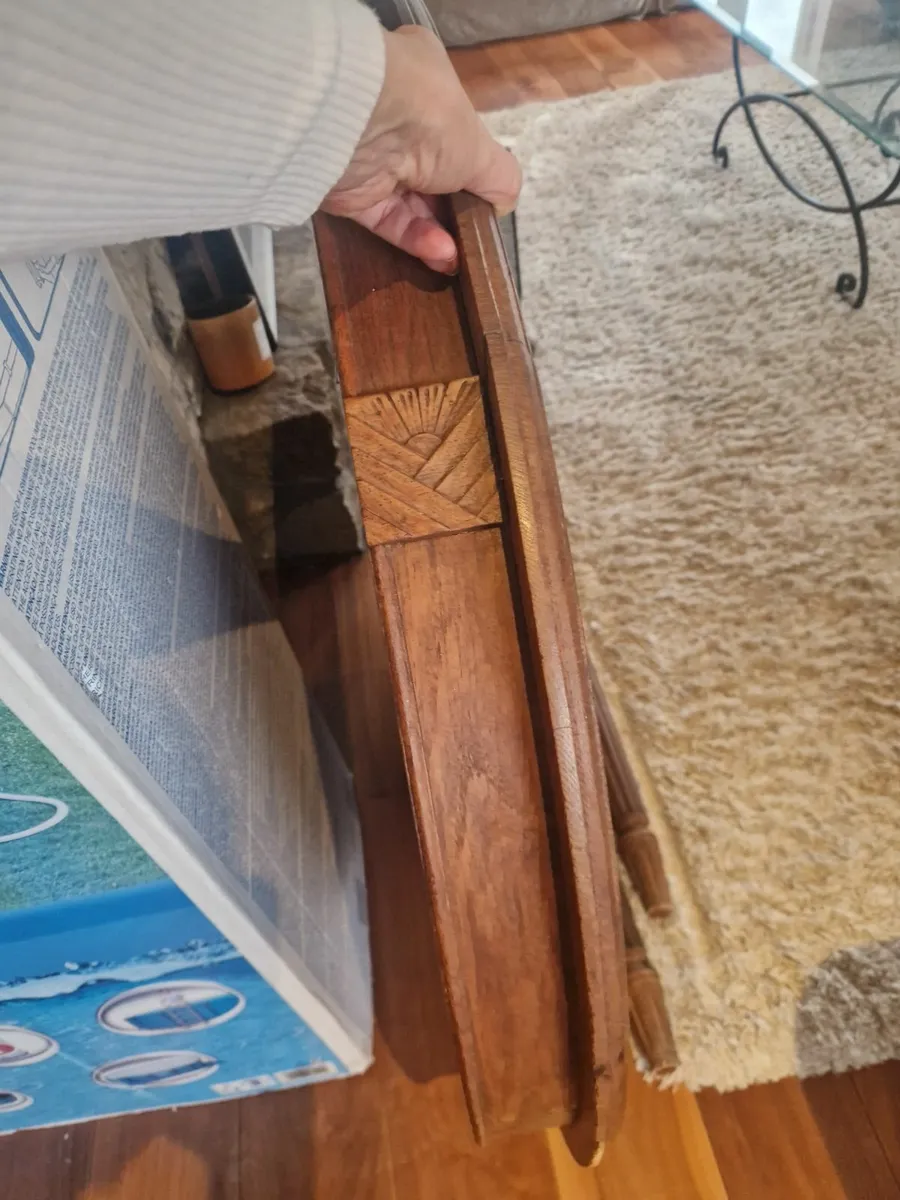 Round dining table - Image 3