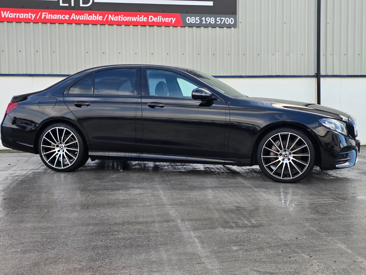 Mercedes-Benz E-Class 2017 **AMG SPEC - Image 4
