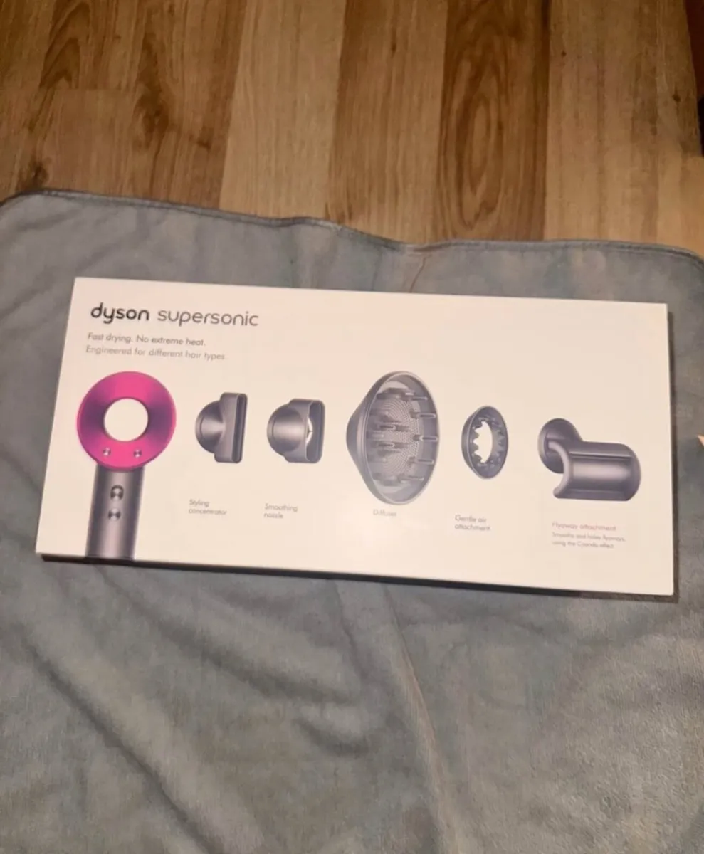 Dyson Supersonic hair dryer - Image 1