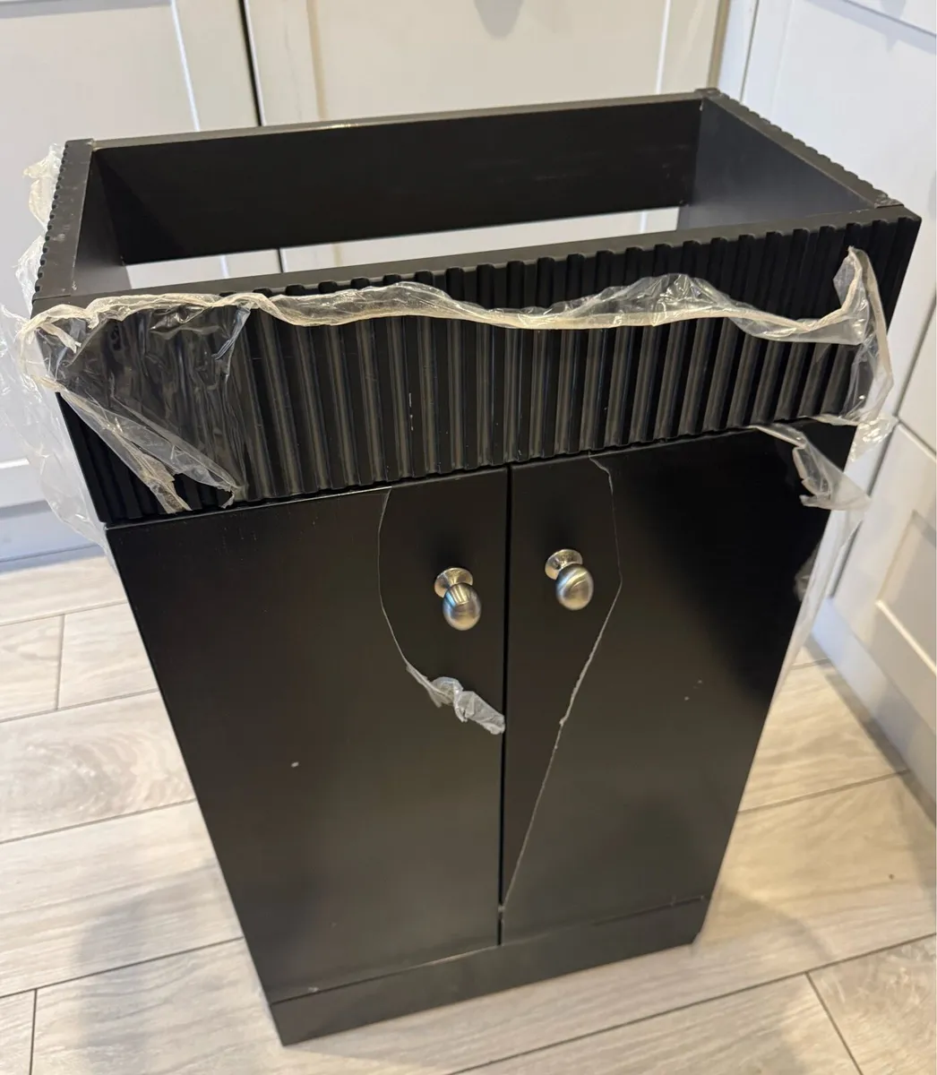 Bathroom sink unit - Image 2