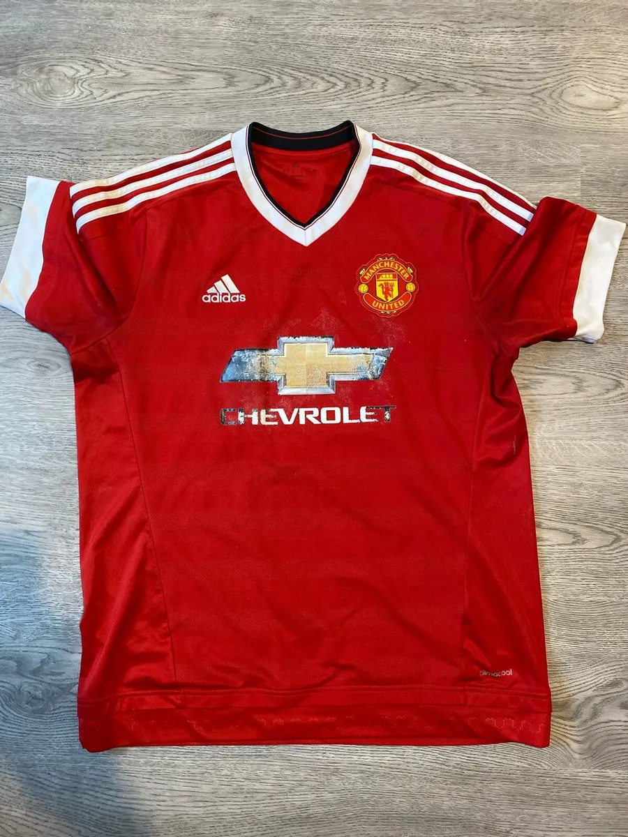 Manchester United shirt - Image 1