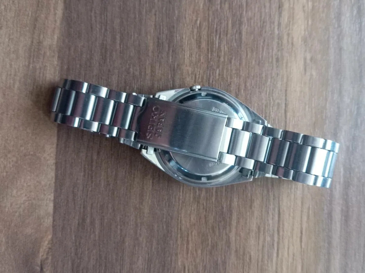 Genuine Seiko 5 automatic gents watch - Image 4