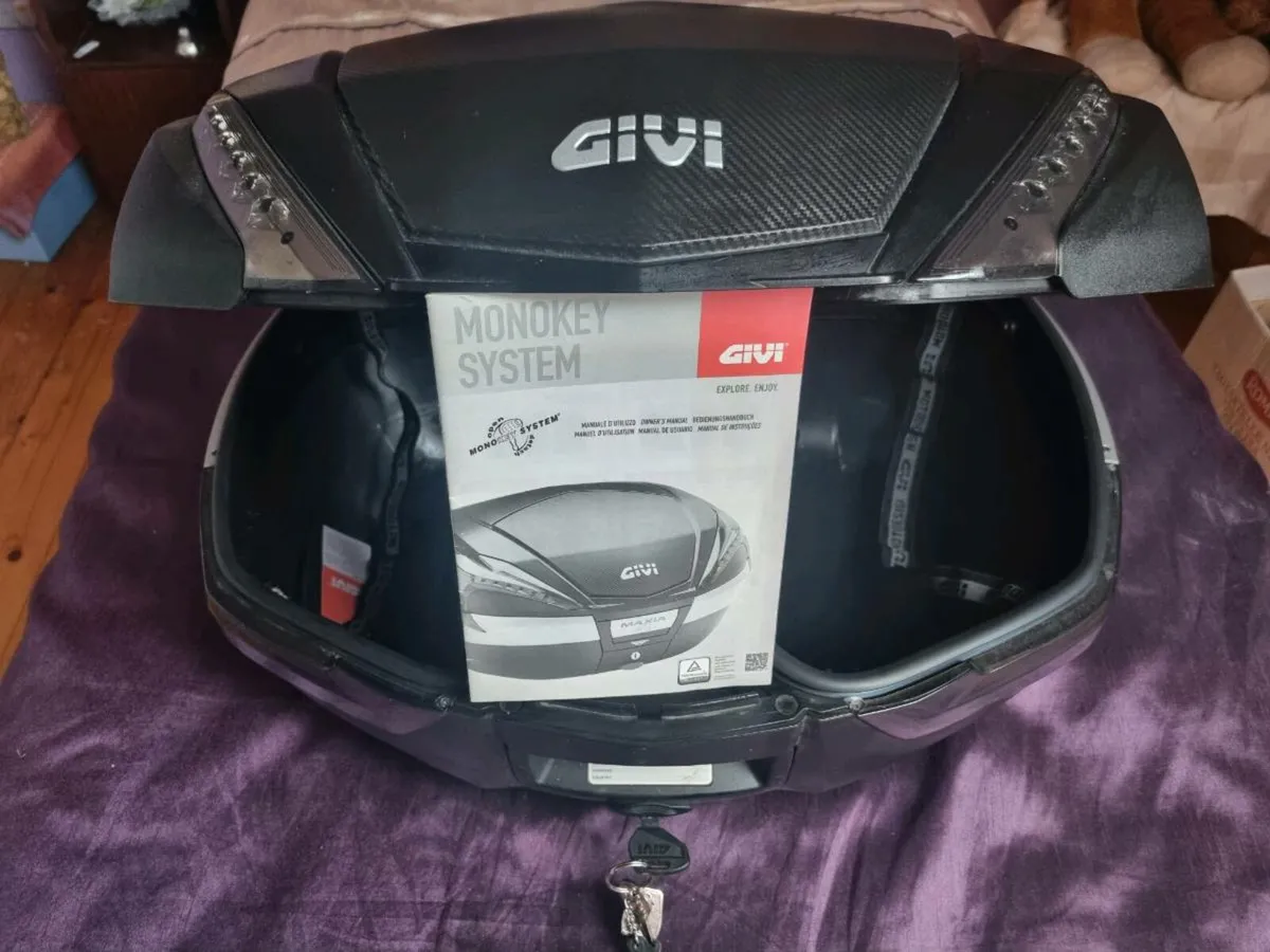 Top box Givi - Image 1