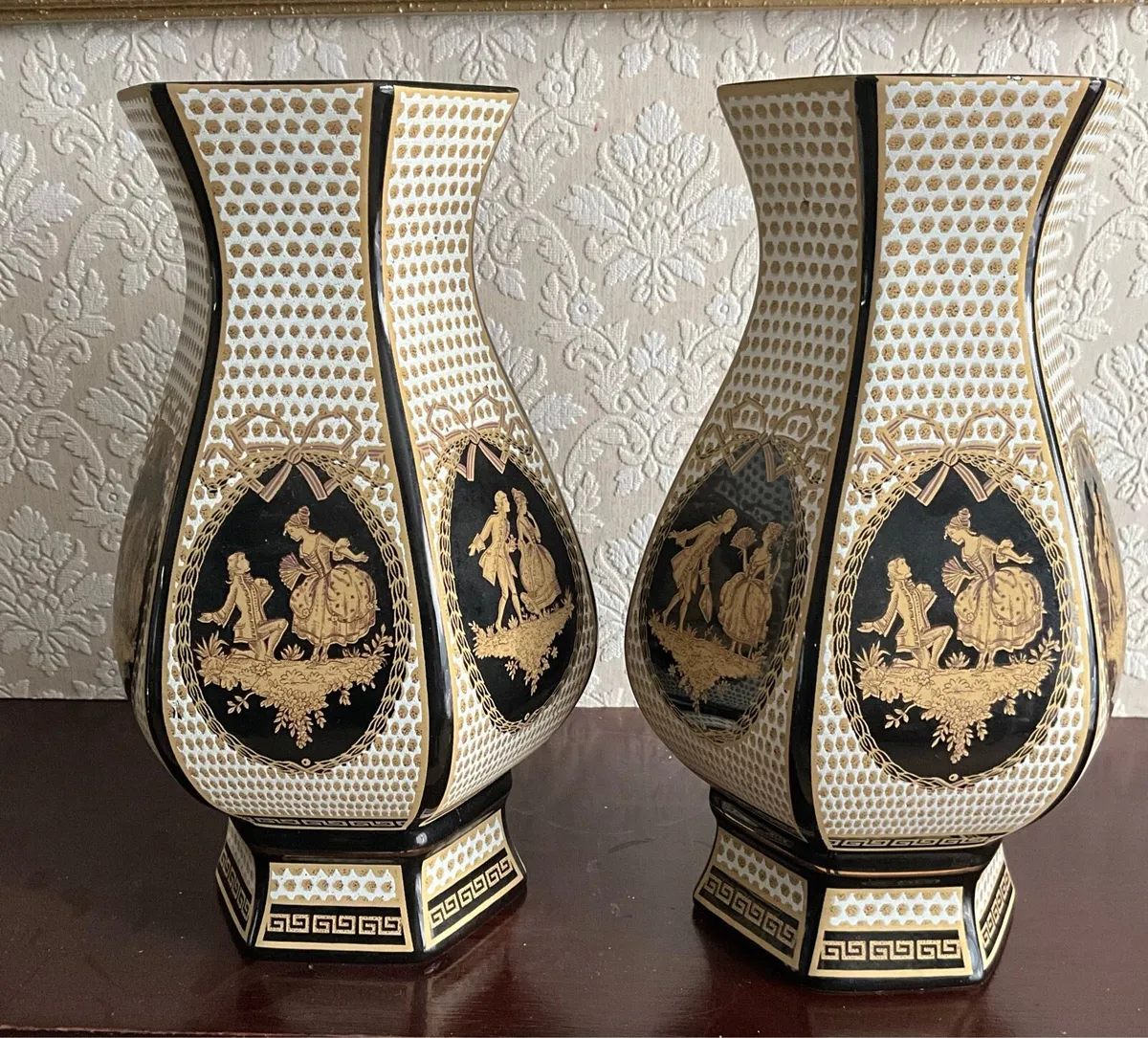 Pr.Unique Vintage Italian Style Ceramic Vases - Image 2