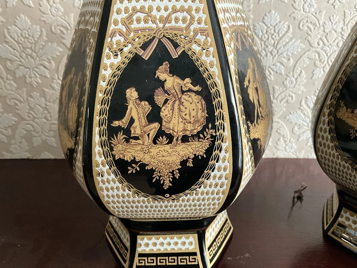 Pr.Unique Vintage Italian Style Ceramic Vases - Image 4