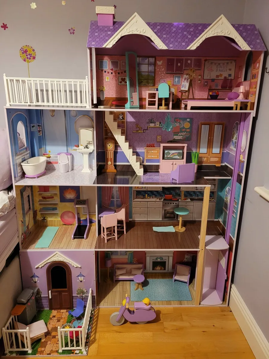 Dolls House