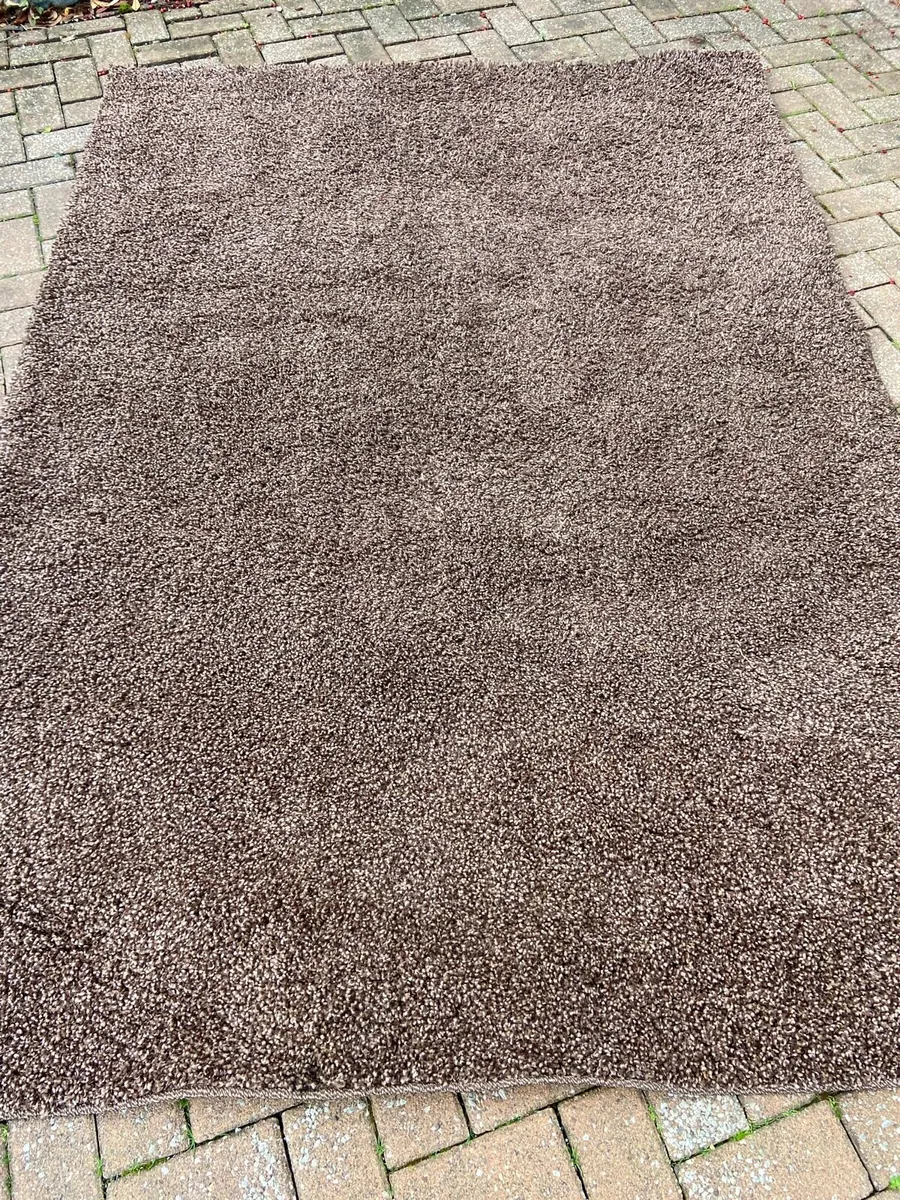 AURA. Carpet.   60. X. 2.5 - Image 2