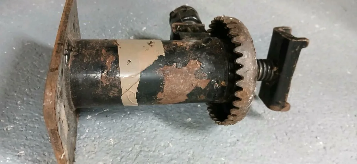 Land rover jack - Image 3