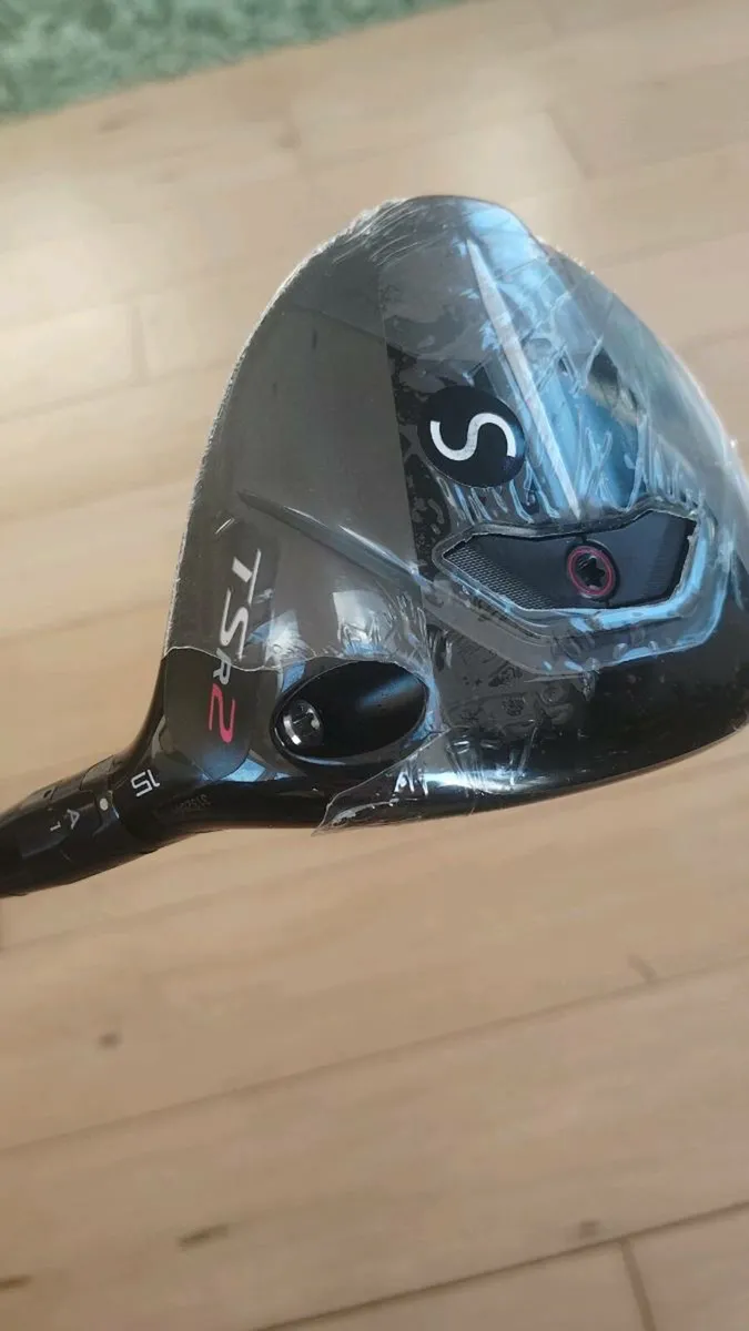 Titleist tsr2 15degree 3wood - Image 1