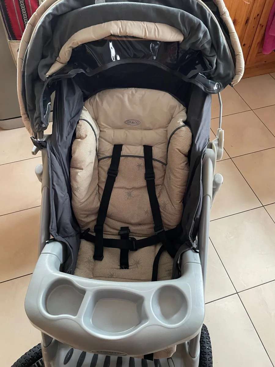 Baby buggy - Image 2