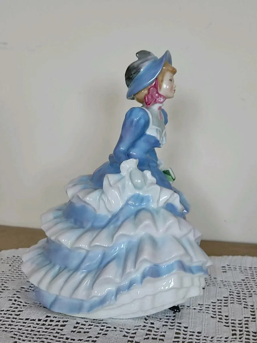 Vintage Royal Doulton Hannah Figurine HN3655 - Image 3