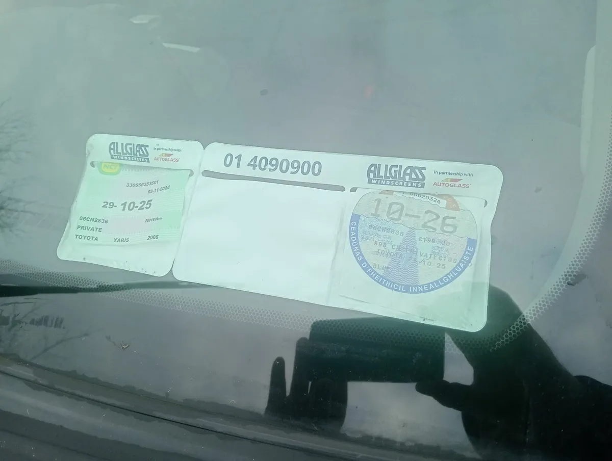 2006Toyota Yaris 1.0 tax 10/26 - Image 2