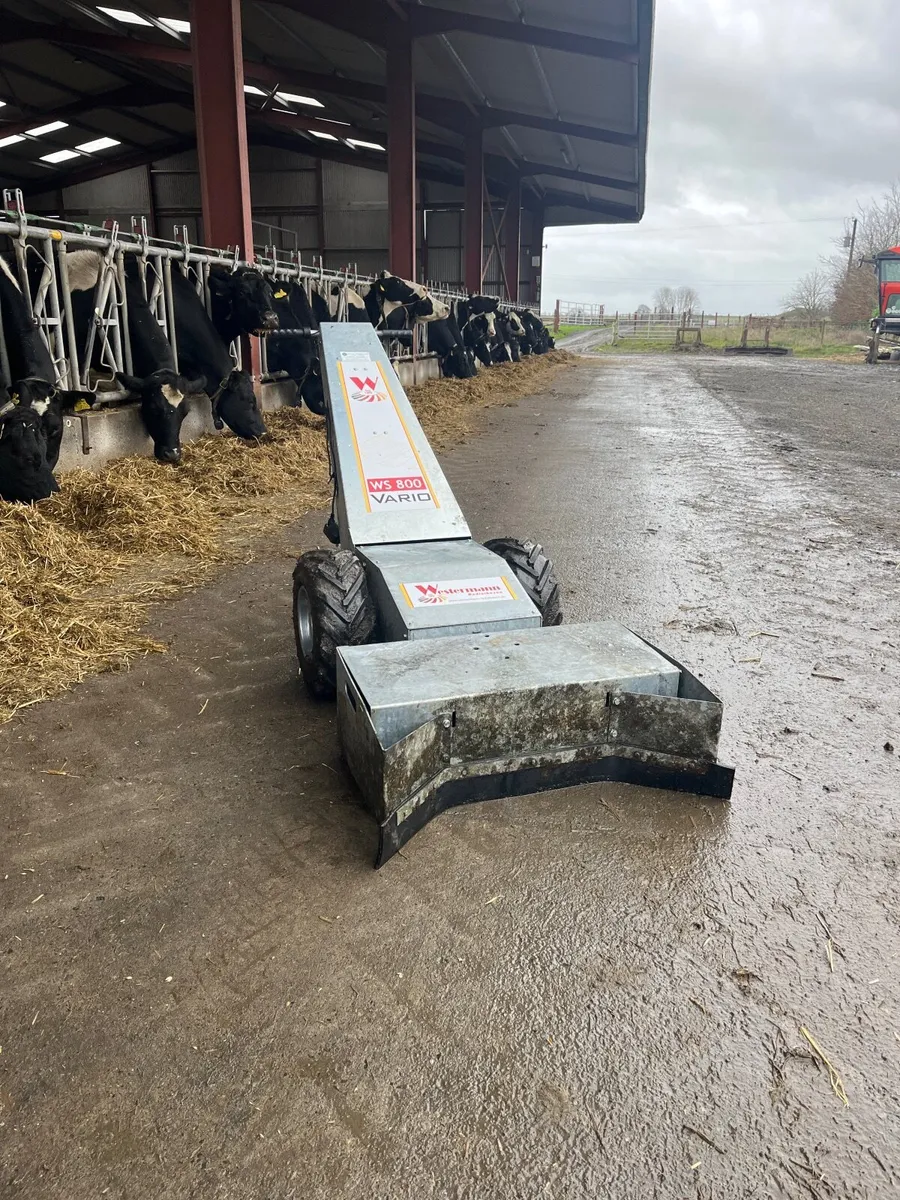Farm machinery - Image 1