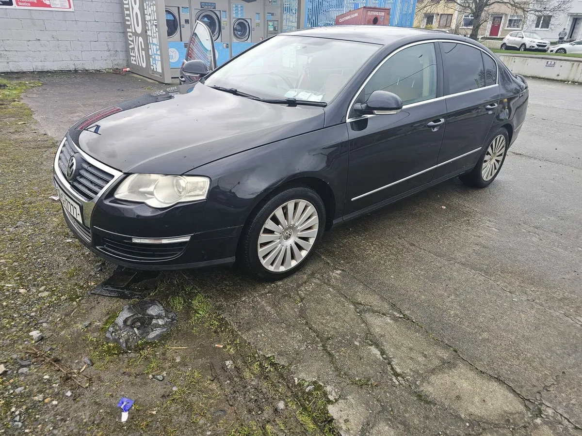 08 Volkswagen Passat - Image 2