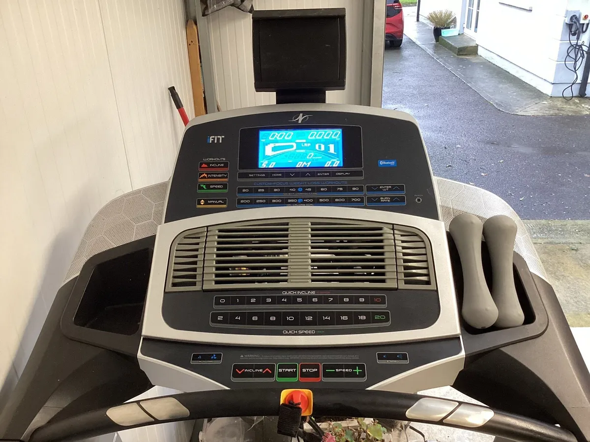 Treadmill - Image 1