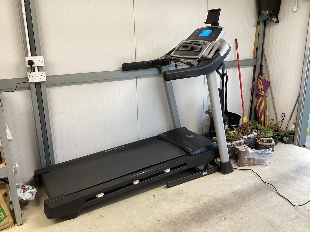 Treadmill - Image 2