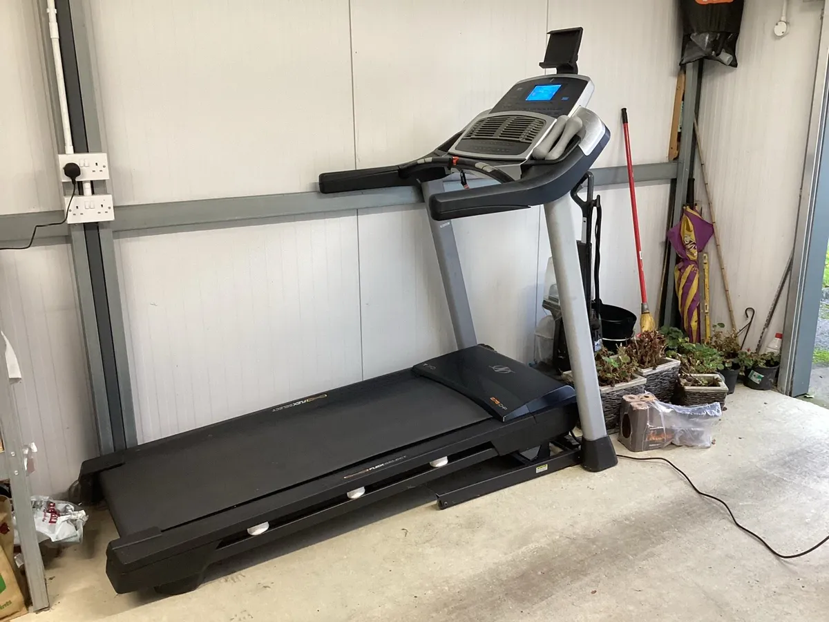 Treadmill - Image 3