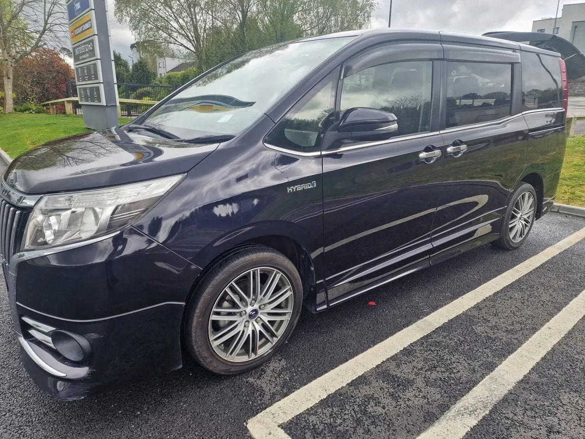 Toyota Esquire Hybrid 7 seater  MPV 1.8L Black - Image 4