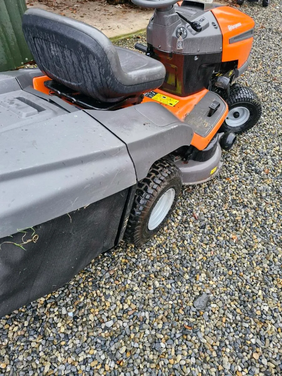 Husqvarna 2018 ride on mower Delivery Included!! - Image 3