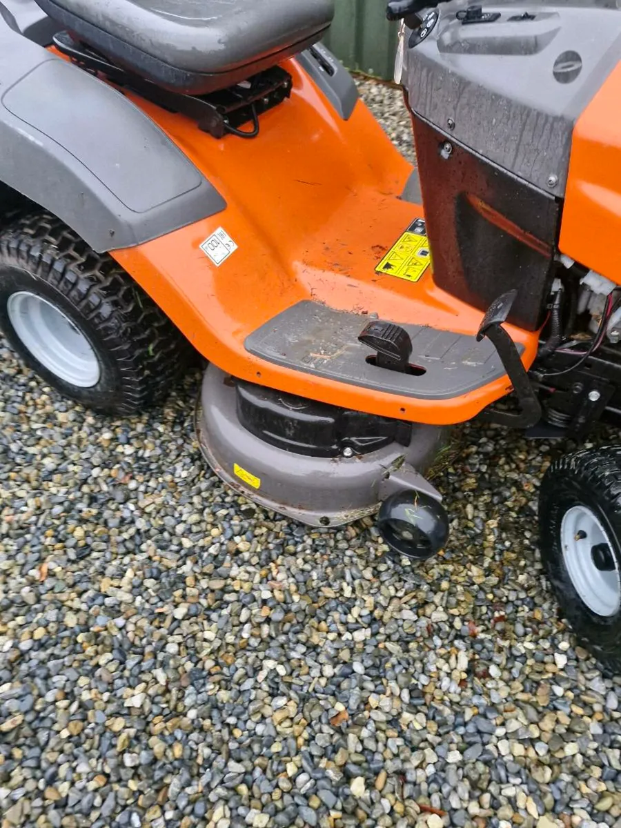 Husqvarna 2018 ride on mower Delivery Included!! - Image 4