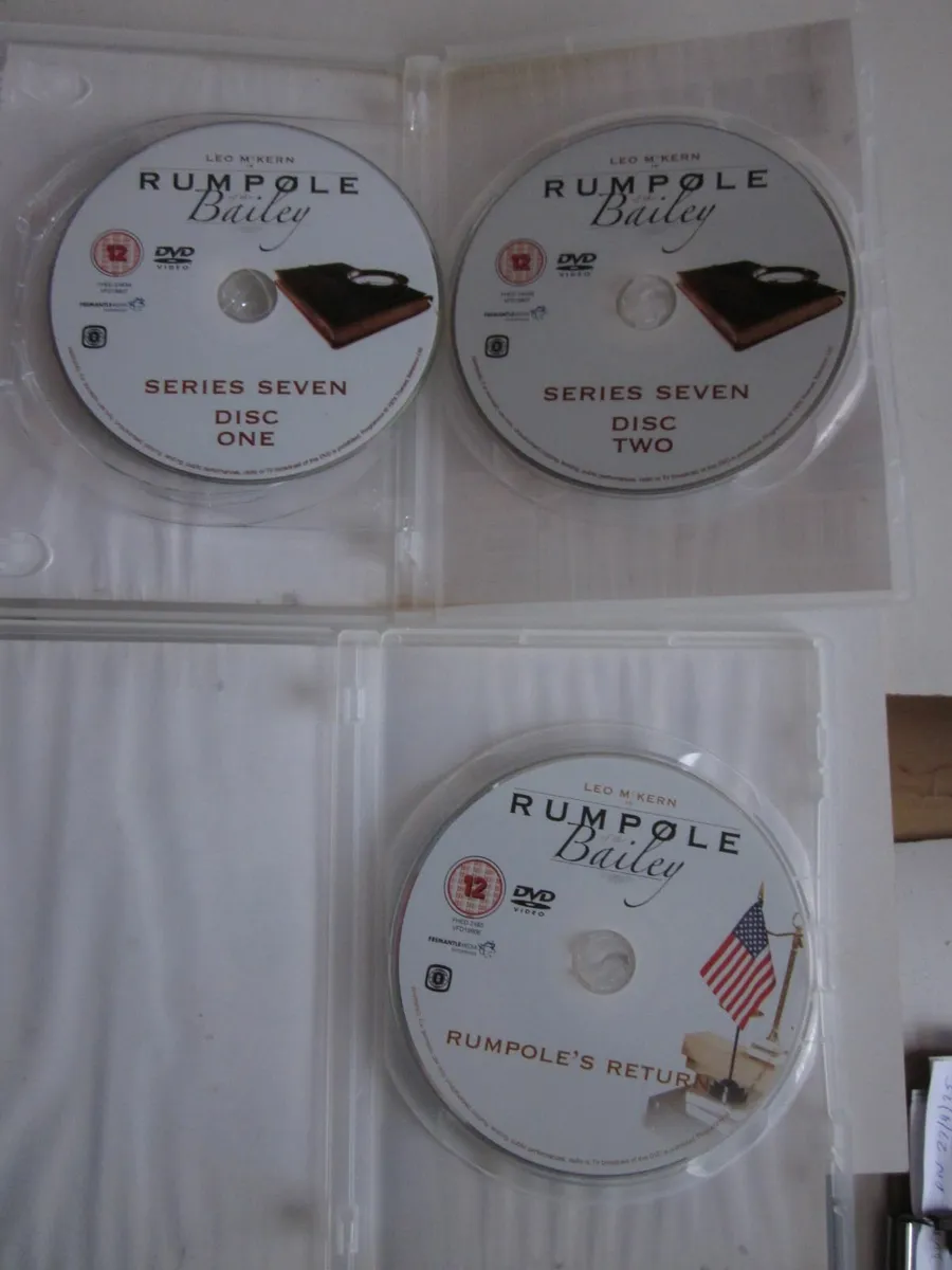 Rumpole of the Bailey Complete Series 15 DVD's - Image 4