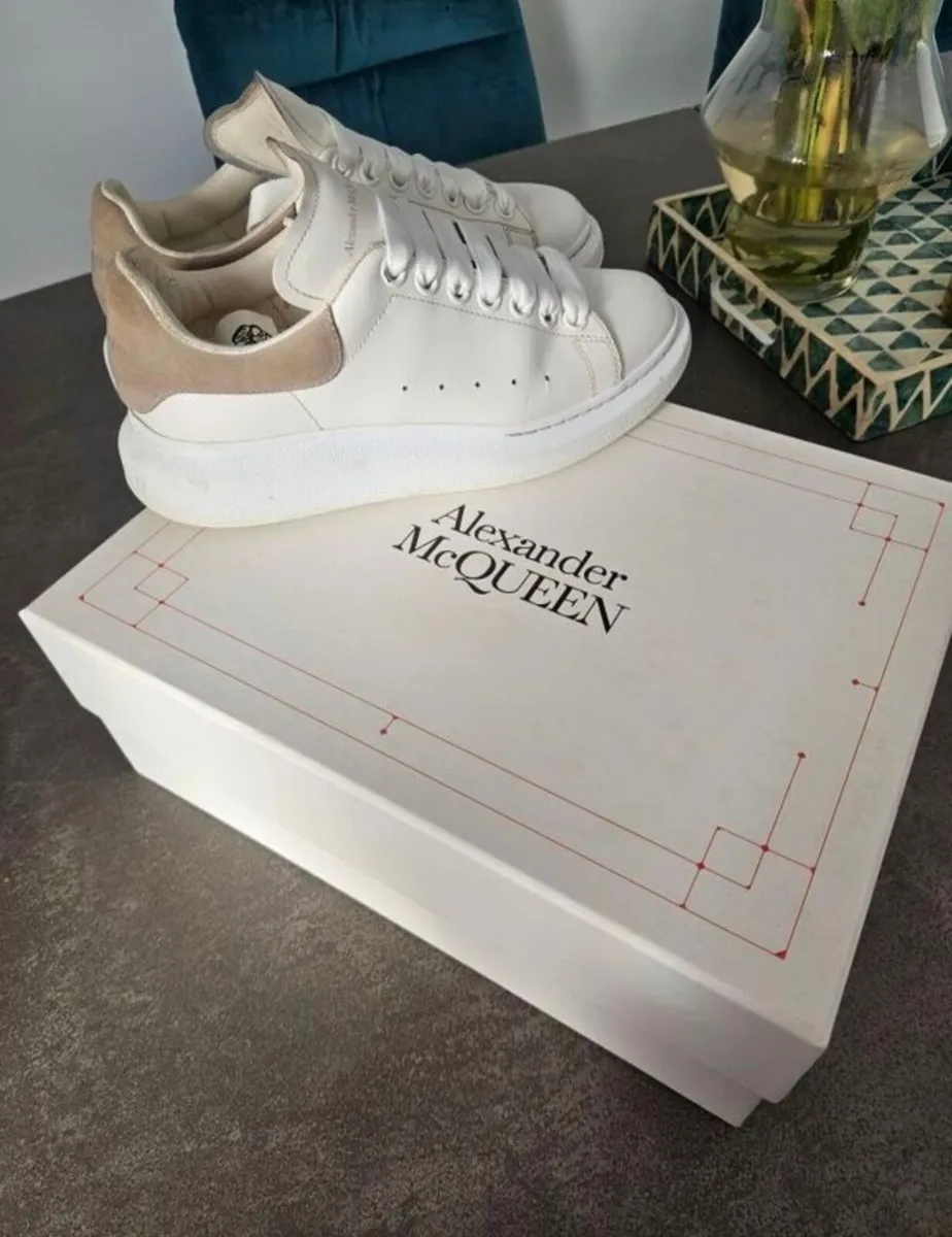 Alexander McQueens UK Size 5.5 - Image 1